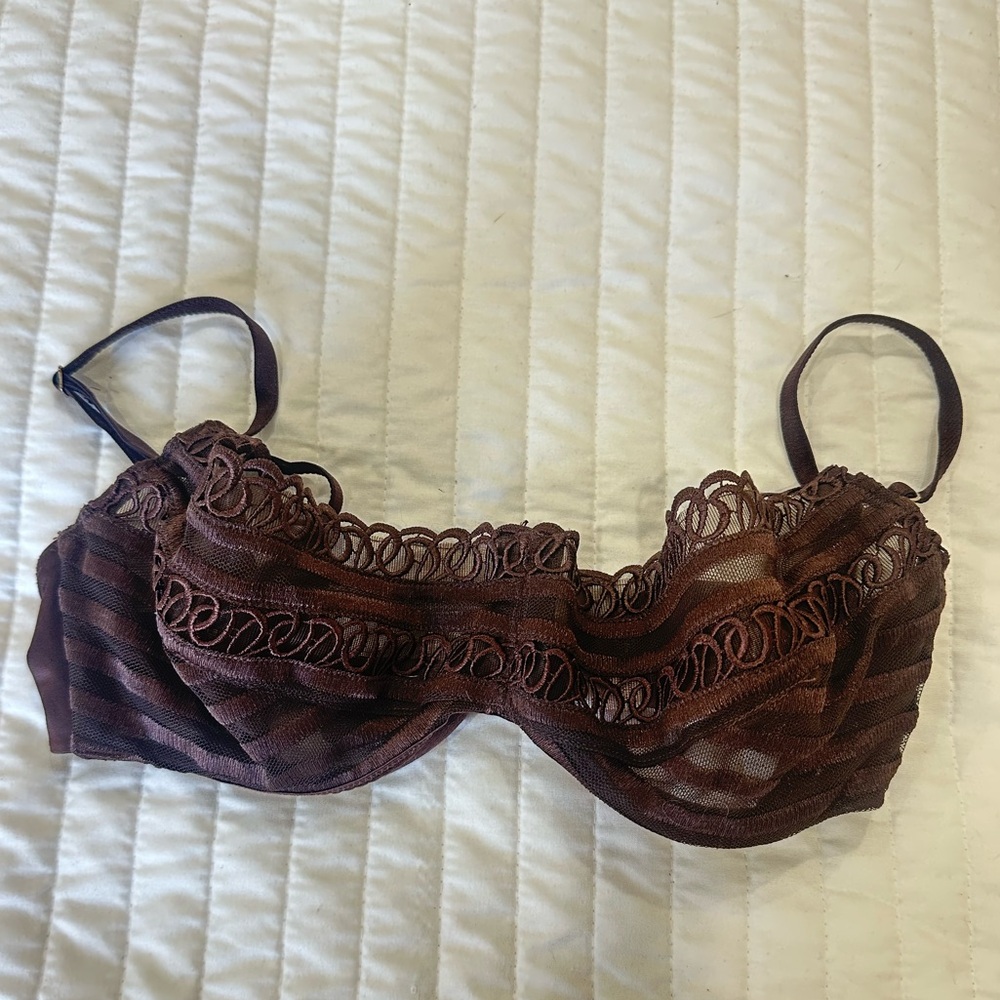 Victoria Secret very sexy without padding push up bra -Size 34C